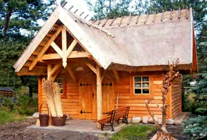 Деревянные дома из оцилиндрованного бревна